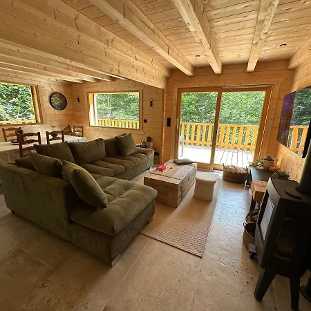 15 Personne En Foret Avec Netflix And Canal *