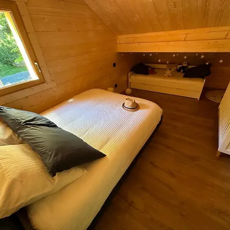 15 Personne En Foret Avec Netflix And Canal بيت للعطل