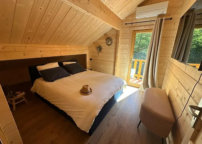Holiday home 15 Personne En Foret Avec Netflix And Canal L'Esperou