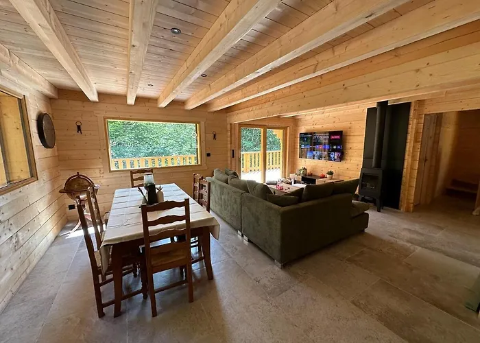 15 Personne En Foret Avec Netflix And Canal Holiday home